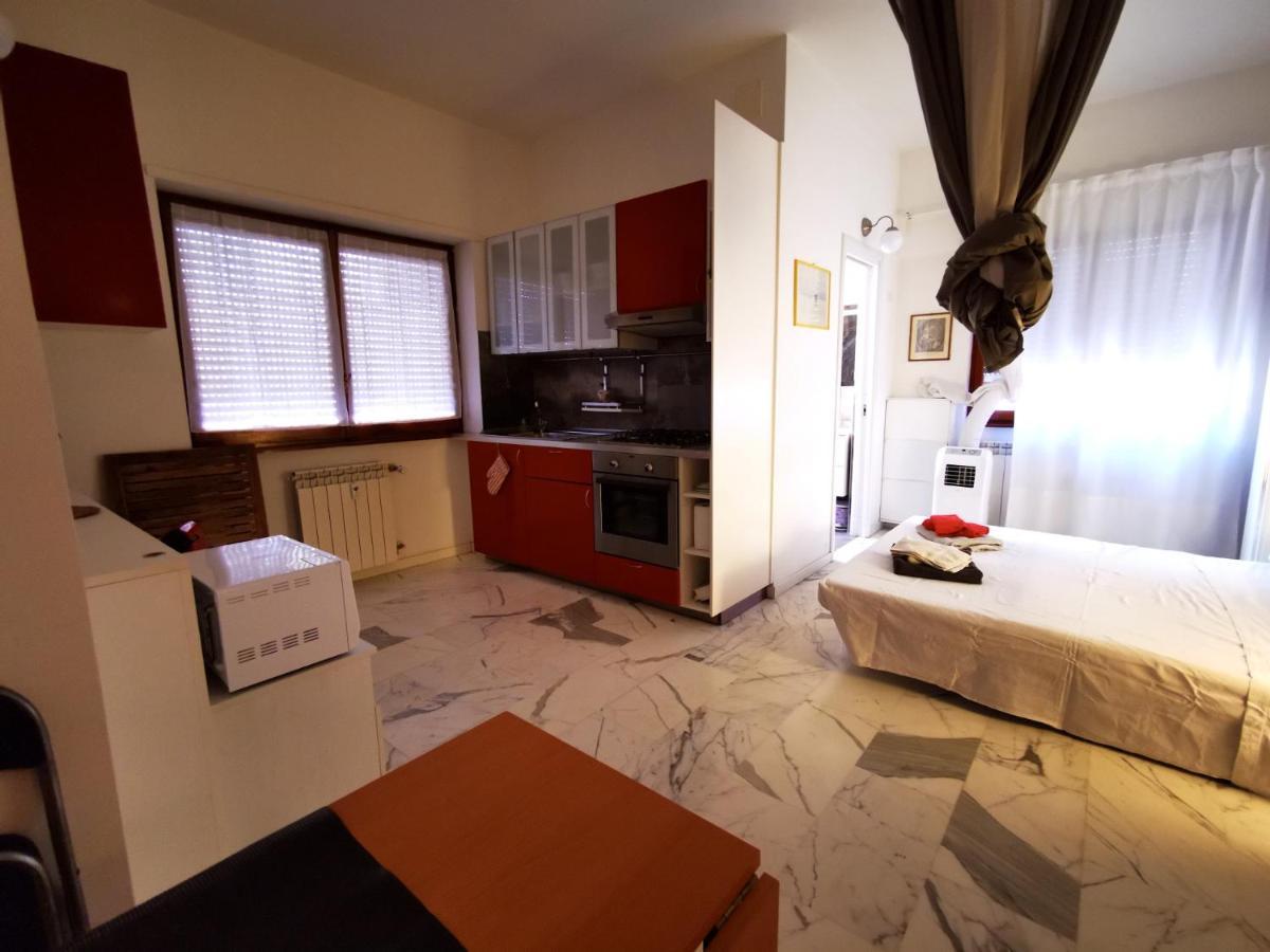 Rouge Studio - 10 Min From Vatican Apartment Exterior photo